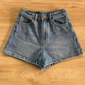 Thrills Erica Denim Shorts | Size 26 | High Rise Vintage Wash